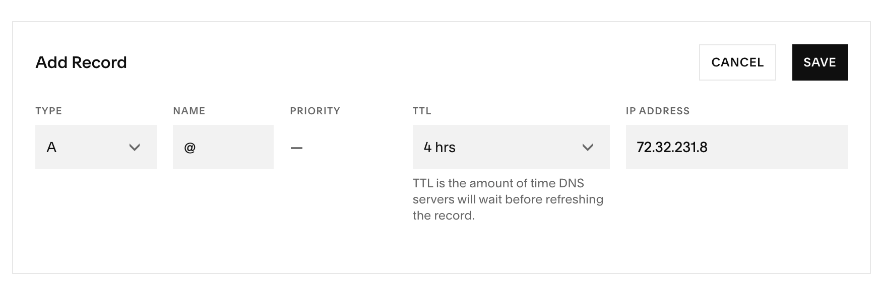 Squarespace DNS panel A kaydı eklemek için kullanılan alan. Tür, ad, öncelik, TTL ve Takma ad Verileri görünür.